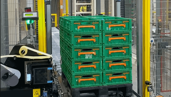 Stapelmaschine Für Palettierte IFCO Kisten